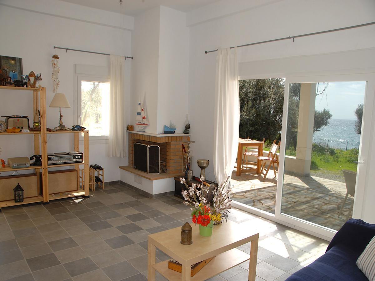 Melinda Holiday House Plomari Rum bild