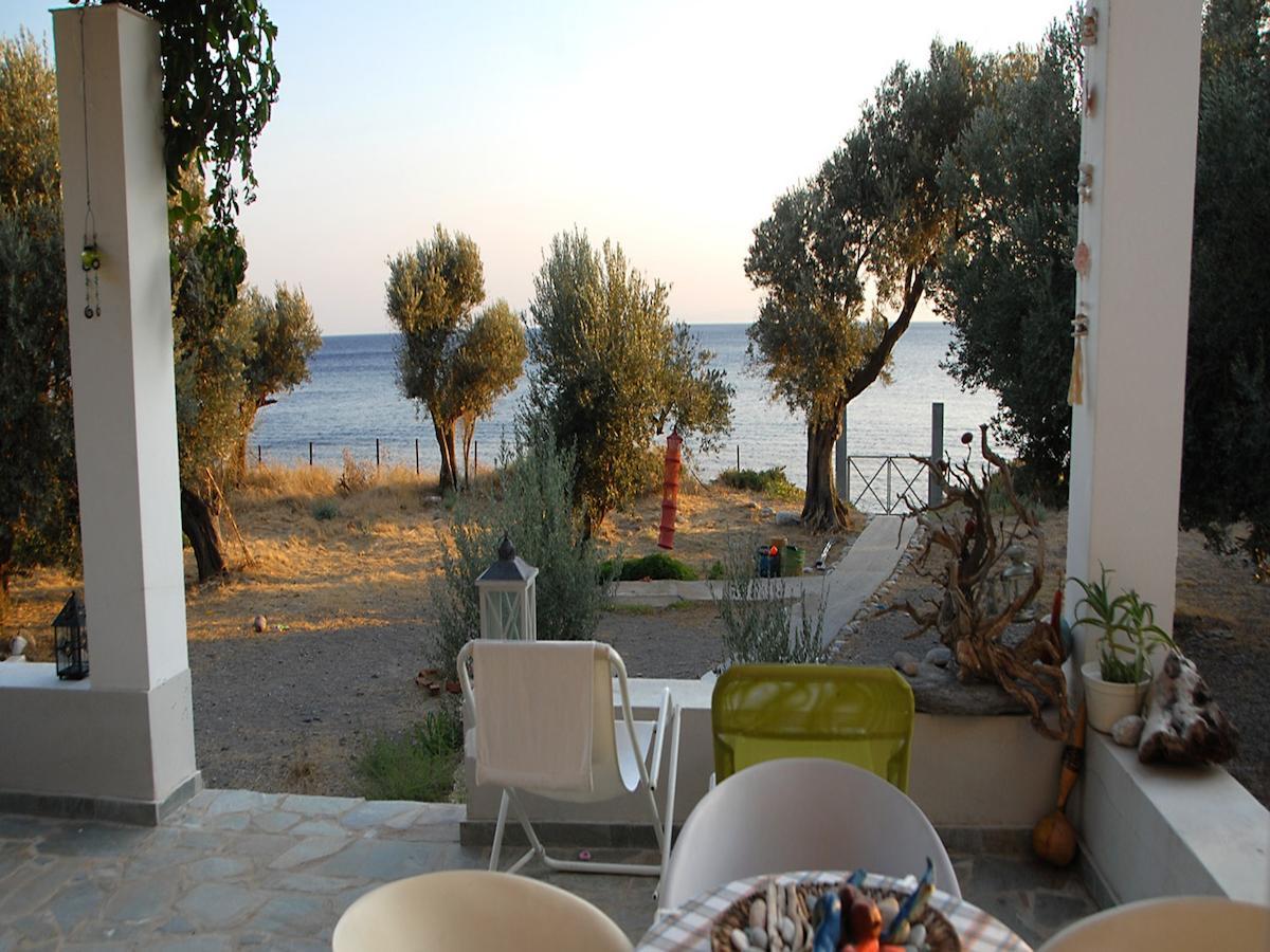 Melinda Holiday House Plomari Rum bild